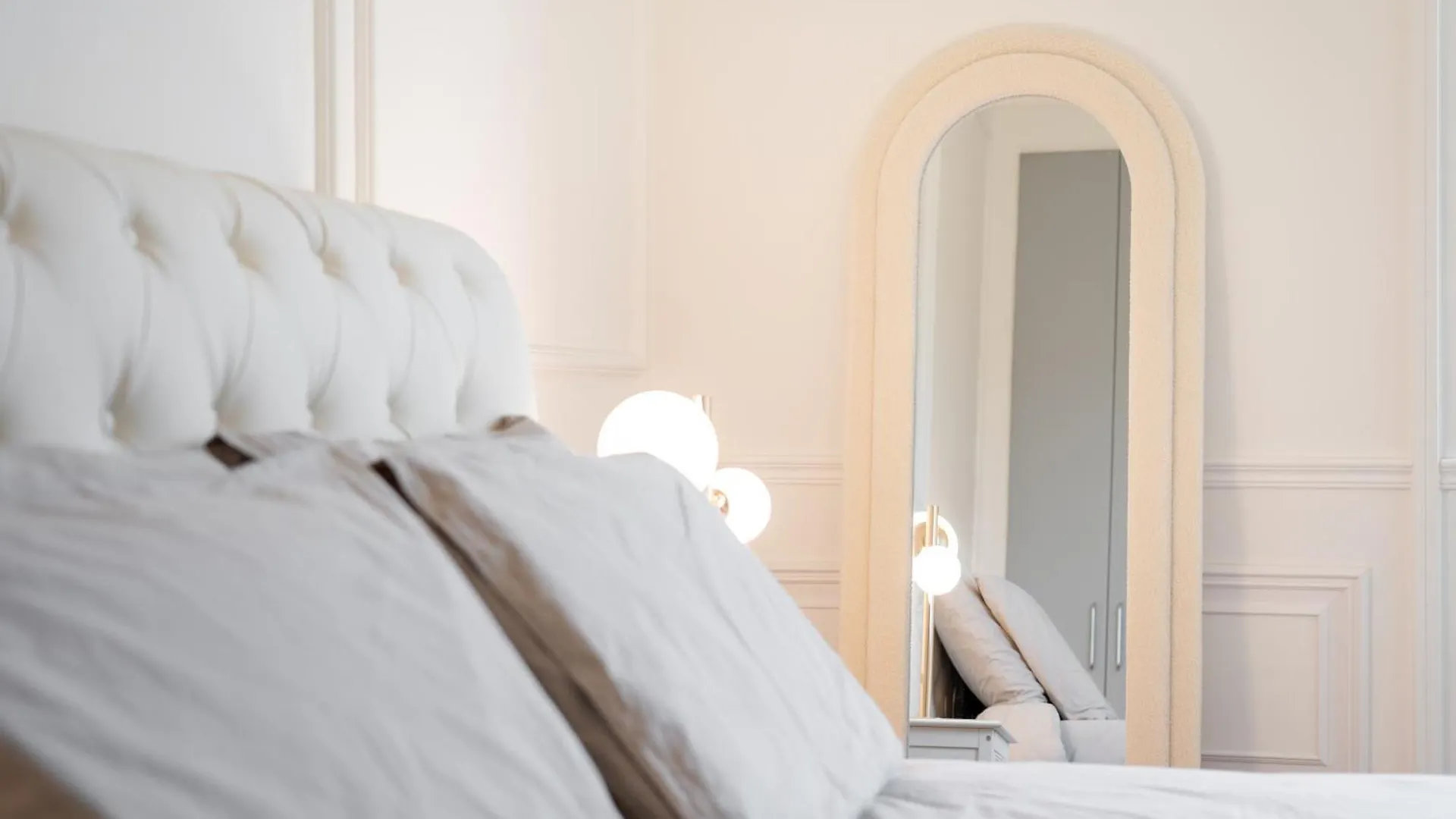 - Duomo -Luxury Design Apartment Milano Italien